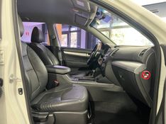 KIA SORENTO 2.4 EX 4X2 16V 2014/2015 PRIME MULTIMARCAS CAXIAS DO SUL / Carros no Vale