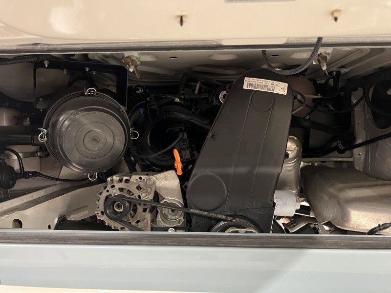 VOLKSWAGEN KOMBI 1.4 LAST EDITION 8V 2014/2014 PRIME MULTIMARCAS CAXIAS DO SUL / Carros no Vale