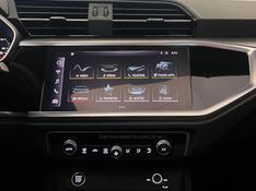 AUDI Q3 2.0 TFSI PERFORMANCE BLACK QUATTRO 2024/2024 ÓTIMA CAR FLORES DA CUNHA / Carros no Vale