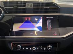 AUDI Q3 2.0 TFSI PERFORMANCE BLACK QUATTRO 2024/2024 ÓTIMA CAR FLORES DA CUNHA / Carros no Vale