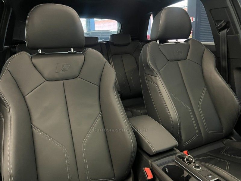 AUDI Q3 2.0 TFSI PERFORMANCE BLACK QUATTRO 2024/2024 ÓTIMA CAR FLORES DA CUNHA / Carros no Vale AUDI Q3 2.0 TFSI PERFORMANCE BLACK QUATTRO 2024/2024 ÓTIMA CAR FLORES DA CUNHA / Carros no Vale