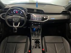 AUDI Q3 2.0 TFSI PERFORMANCE BLACK QUATTRO 2024/2024 ÓTIMA CAR FLORES DA CUNHA / Carros no Vale