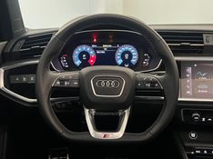 AUDI Q3 2.0 TFSI PERFORMANCE BLACK QUATTRO 2024/2024 ÓTIMA CAR FLORES DA CUNHA / Carros no Vale