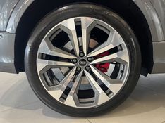 AUDI Q8 3.0 TFSI PERFORMANCE BLACK QUATTRO V6 24V S-TRONIC 2023/2023 ÓTIMA CAR FLORES DA CUNHA / Carros no Vale