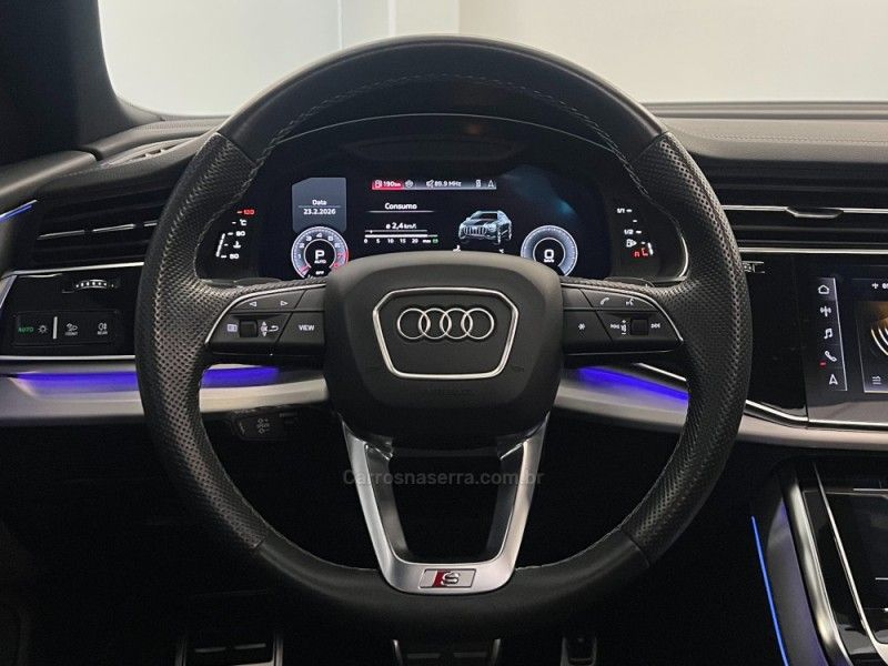 AUDI Q8 3.0 TFSI PERFORMANCE BLACK QUATTRO V6 24V S-TRONIC 2023/2023 ÓTIMA CAR FLORES DA CUNHA / Carros no Vale AUDI Q8 3.0 TFSI PERFORMANCE BLACK QUATTRO V6 24V S-TRONIC 2023/2023 ÓTIMA CAR FLORES DA CUNHA / Carros no Vale
