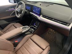 BMW IX1 XDRIVE30 SPORT ELÉTRICO 2024/2025 ÓTIMA CAR FLORES DA CUNHA / Carros no Vale