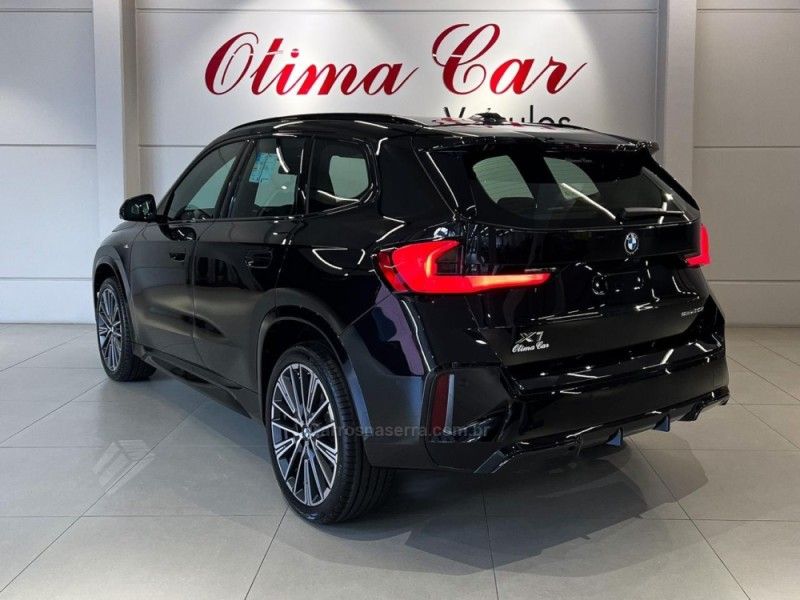 BMW X1 2.0 SDRIVE20I M SPORT 16V TURBO 2026/2026 ÓTIMA CAR FLORES DA CUNHA / Carros no Vale