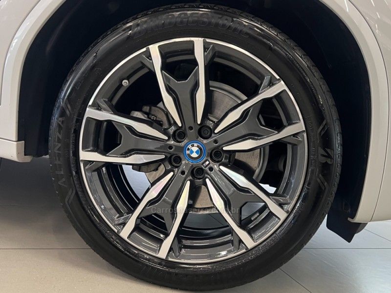 BMW X3 2.0 XDRIVE 30E M SPORT 16V TURBO HÍBRIDO 2023/2024 ÓTIMA CAR FLORES DA CUNHA / Carros no Vale