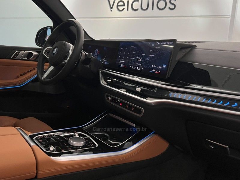BMW X5 3.0 XDRIVE50E TURBO M SPORT HÍBRIDO 2025/2025 ÓTIMA CAR FLORES DA CUNHA / Carros no Vale
