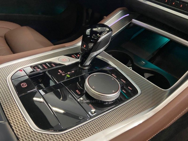 BMW X6 3.0 XDRIVE 40I M SPORT 24V TURBO 2023/2023 ÓTIMA CAR FLORES DA CUNHA / Carros no Vale