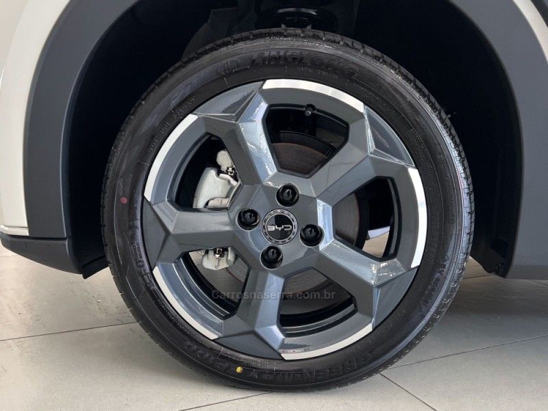 BYD DOLPHIN MINI ELÉTRICO 2026/2027 ÓTIMA CAR FLORES DA CUNHA / Carros no Vale