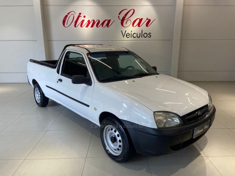 FORD COURIER 1.6 L 8V 2003/2004 ÓTIMA CAR FLORES DA CUNHA / Carros no Vale