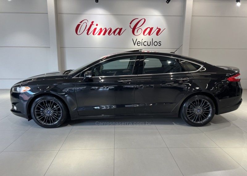 FORD FUSION 2.0 TITANIUM GTDI ECOBOOST AWD 2012/2013 ÓTIMA CAR FLORES DA CUNHA / Carros no Vale