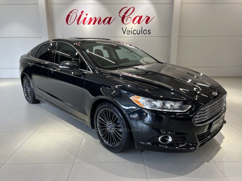 FORD FUSION 2.0 TITANIUM GTDI ECOBOOST AWD 2012/2013 ÓTIMA CAR FLORES DA CUNHA / Carros no Vale