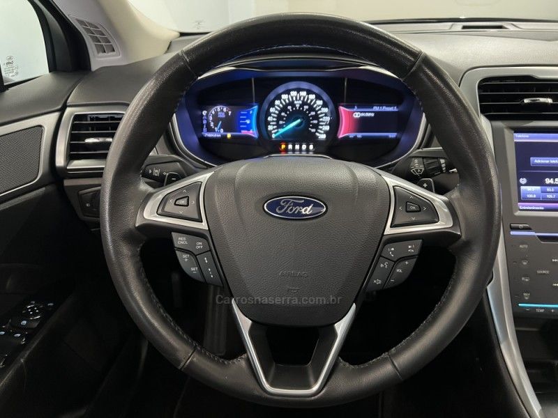 FORD FUSION 2.0 TITANIUM GTDI ECOBOOST AWD 2012/2013 ÓTIMA CAR FLORES DA CUNHA / Carros no Vale