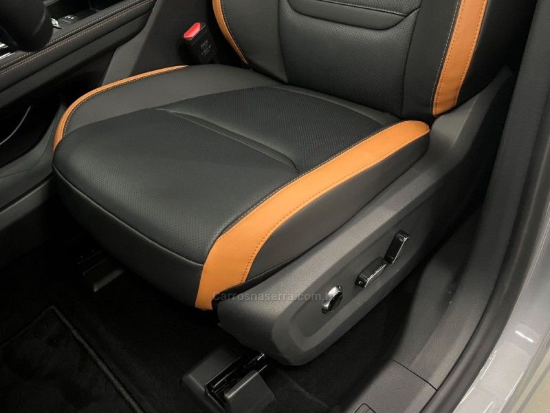 FORD TERRITORY 1.5 GTDI ECOBOOST TITANIUM 16V 2025/2026 ÓTIMA CAR FLORES DA CUNHA / Carros no Vale