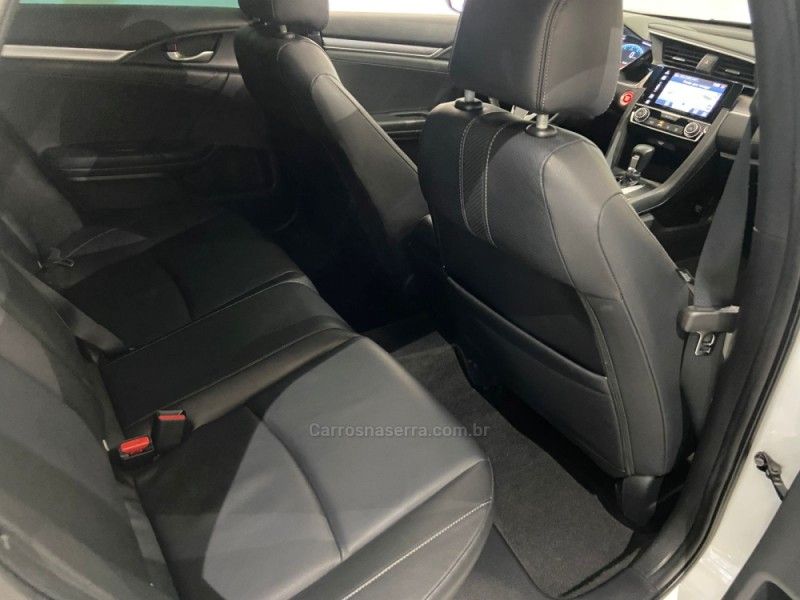 HONDA CIVIC 1.5 16V TOURING TURBO 2018/2018 ÓTIMA CAR FLORES DA CUNHA / Carros no Vale