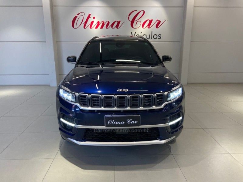 JEEP COMMANDER 2.0 OVERLAND HURRICANE 4X4 TURBO 2024/2025 ÓTIMA CAR FLORES DA CUNHA / Carros no Vale JEEP COMMANDER 2.0 OVERLAND HURRICANE 4X4 TURBO 2024/2025 ÓTIMA CAR FLORES DA CUNHA / Carros no Vale