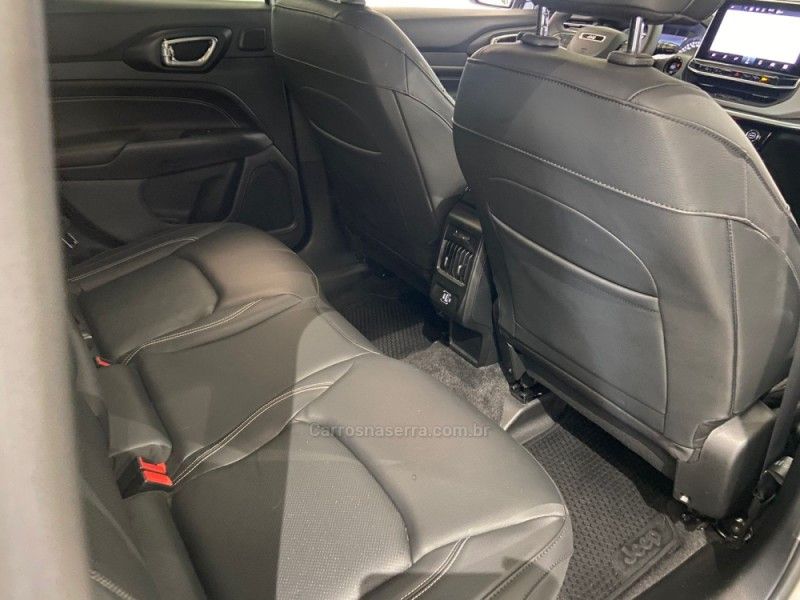 JEEP COMPASS 1.3 LONGITUDE T270 16V TURBO 4X2 2024/2024 ÓTIMA CAR FLORES DA CUNHA / Carros no Vale JEEP COMPASS 1.3 LONGITUDE T270 16V TURBO 4X2 2024/2024 ÓTIMA CAR FLORES DA CUNHA / Carros no Vale