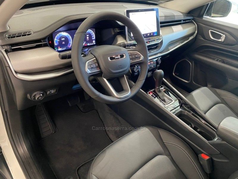 JEEP COMPASS 1.3 SPORT T270 16V TURBO 2026/2026 ÓTIMA CAR FLORES DA CUNHA / Carros no Vale