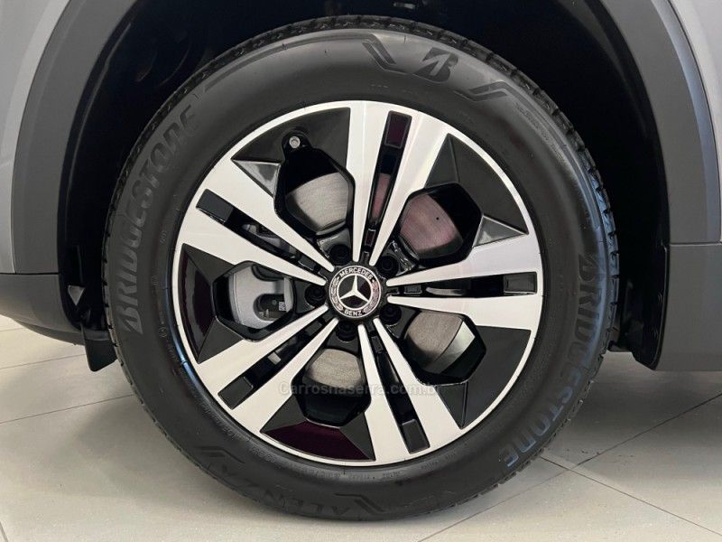 MERCEDES-BENZ GLB 220 2.0 PROGRESSIVE 16V TURBO HIBRIDO 2025/2026 ÓTIMA CAR FLORES DA CUNHA / Carros no Vale
