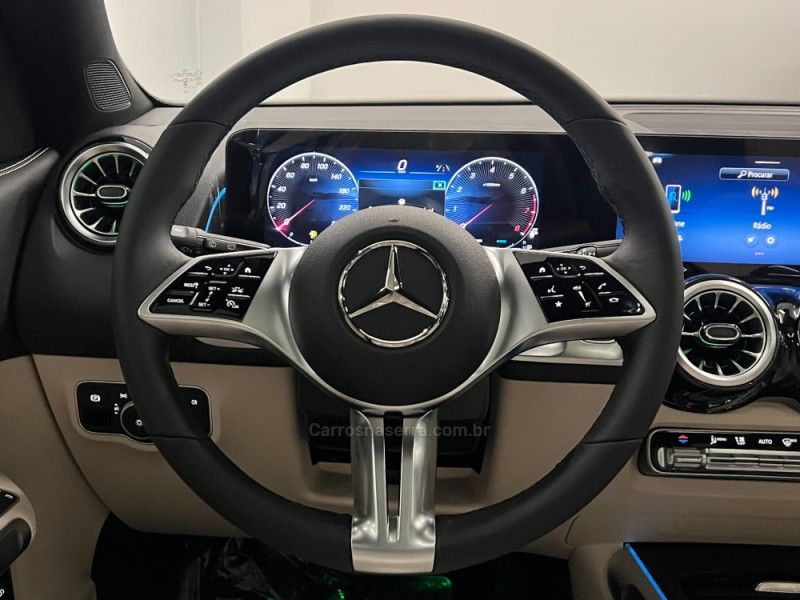 MERCEDES-BENZ GLB 220 2.0 PROGRESSIVE 16V TURBO HIBRIDO 2025/2026 ÓTIMA CAR FLORES DA CUNHA / Carros no Vale
