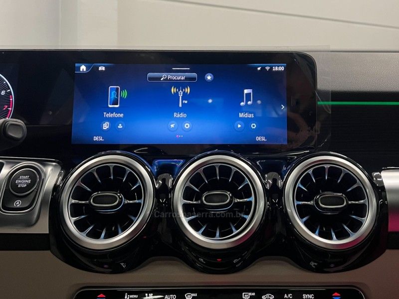 MERCEDES-BENZ GLB 220 2.0 PROGRESSIVE 16V TURBO HIBRIDO 2025/2026 ÓTIMA CAR FLORES DA CUNHA / Carros no Vale