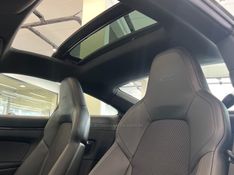 PORSCHE 911 3.0 CARRERA T COUPÉ 2024/2024 ÓTIMA CAR FLORES DA CUNHA / Carros no Vale