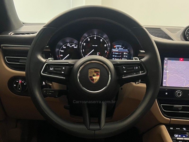 PORSCHE MACAN 2.0 16V 2022/2023 ÓTIMA CAR FLORES DA CUNHA / Carros no Vale