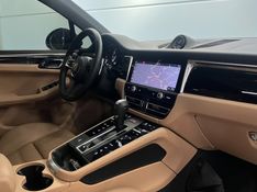 PORSCHE MACAN 2.0 16V 2022/2023 ÓTIMA CAR FLORES DA CUNHA / Carros no Vale