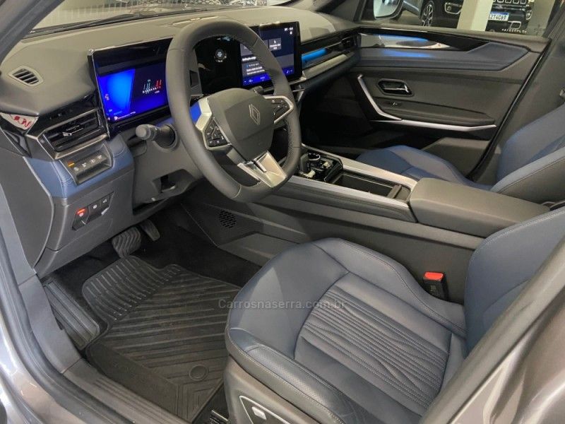 RENAULT BOREAL 1.3 ICONIC 16V 2025/2026 ÓTIMA CAR FLORES DA CUNHA / Carros no Vale