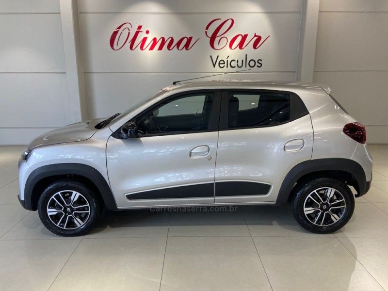RENAULT KWID 1.0 12V SCE INTENSE 2022/2023 ÓTIMA CAR FLORES DA CUNHA / Carros no Vale