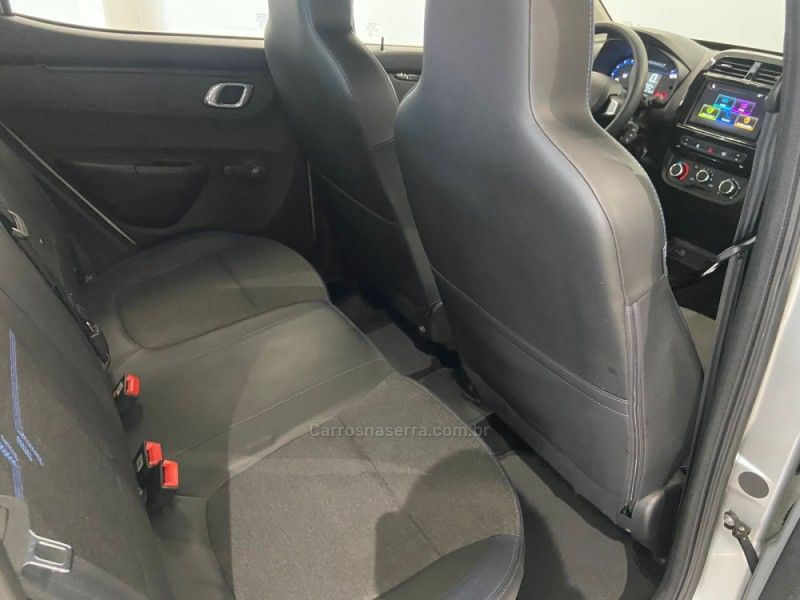 RENAULT KWID 1.0 12V SCE INTENSE 2022/2023 ÓTIMA CAR FLORES DA CUNHA / Carros no Vale