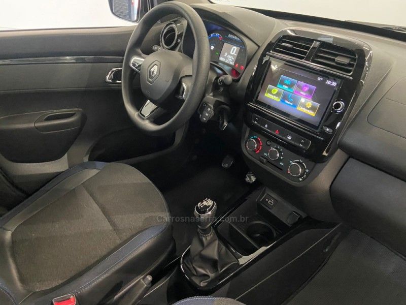 RENAULT KWID 1.0 12V SCE INTENSE 2022/2023 ÓTIMA CAR FLORES DA CUNHA / Carros no Vale