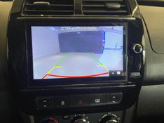 RENAULT KWID 1.0 12V SCE INTENSE 2022/2023 ÓTIMA CAR FLORES DA CUNHA / Carros no Vale