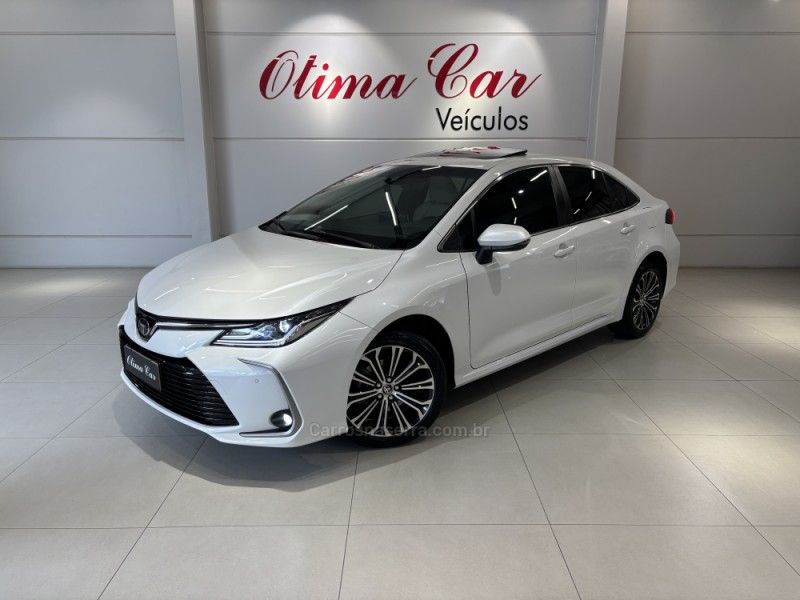TOYOTA COROLLA 2.0 ALTIS PREMIUM 16V 2022/2023 ÓTIMA CAR FLORES DA CUNHA / Carros no Vale