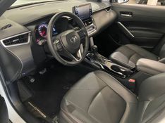 TOYOTA COROLLA 2.0 CROSS XRE 16V 2021/2022 ÓTIMA CAR FLORES DA CUNHA / Carros no Vale