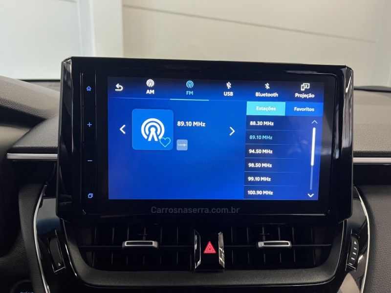 TOYOTA COROLLA 2.0 CROSS XRE 16V 2023/2024 ÓTIMA CAR FLORES DA CUNHA / Carros no Vale