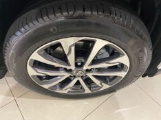 TOYOTA COROLLA 2.0 CROSS XRE 16V 2021/2022 ÓTIMA CAR FLORES DA CUNHA / Carros no Vale