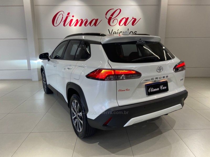 TOYOTA COROLLA 2.0 CROSS XRE 16V 2021/2022 ÓTIMA CAR FLORES DA CUNHA / Carros no Vale