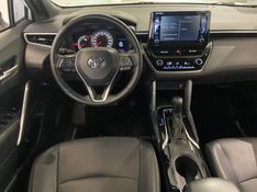 TOYOTA COROLLA 2.0 CROSS XRE 16V 2021/2022 ÓTIMA CAR FLORES DA CUNHA / Carros no Vale