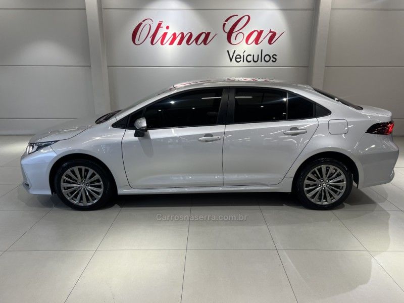TOYOTA COROLLA 2.0 XEI 16V 2024/2024 ÓTIMA CAR FLORES DA CUNHA / Carros no Vale