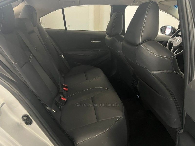 TOYOTA COROLLA 2.0 XEI 16V 2024/2024 ÓTIMA CAR FLORES DA CUNHA / Carros no Vale