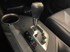 TOYOTA RAV4 2.0 4X4 16V 2014/2014 ÓTIMA CAR FLORES DA CUNHA / Carros no Vale