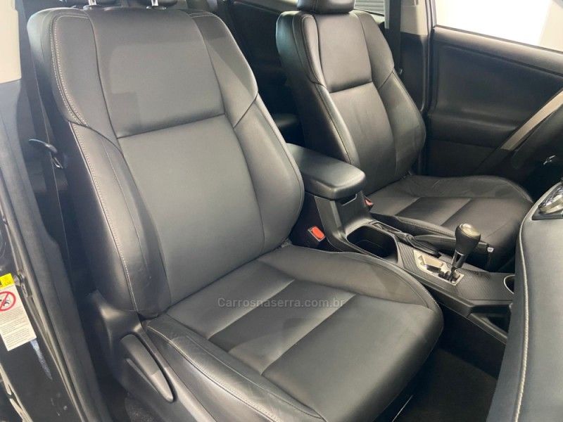 TOYOTA RAV4 2.0 4X4 16V 2014/2014 ÓTIMA CAR FLORES DA CUNHA / Carros no Vale