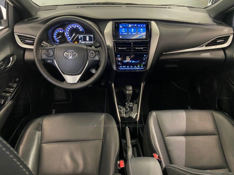 TOYOTA YARIS 1.5 XLS CONNECT 16V 2019/2020 ÓTIMA CAR FLORES DA CUNHA / Carros no Vale
