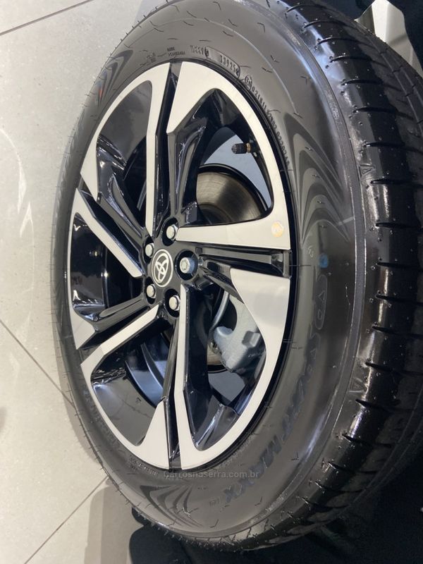 TOYOTA YARIS CROSS 1.5 XRX 16V 2026/2026 ÓTIMA CAR FLORES DA CUNHA / Carros no Vale