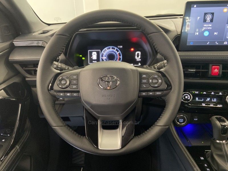 TOYOTA YARIS CROSS 1.5 XRX 16V 2026/2026 ÓTIMA CAR FLORES DA CUNHA / Carros no Vale