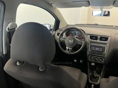 VOLKSWAGEN FOX 1.6 MI 8V 2014/2014 ÓTIMA CAR FLORES DA CUNHA / Carros no Vale