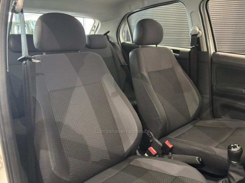 VOLKSWAGEN GOL 1.6 MSI TOTALFLEX TRENDLINE 2016/2017 ÓTIMA CAR FLORES DA CUNHA / Carros no Vale